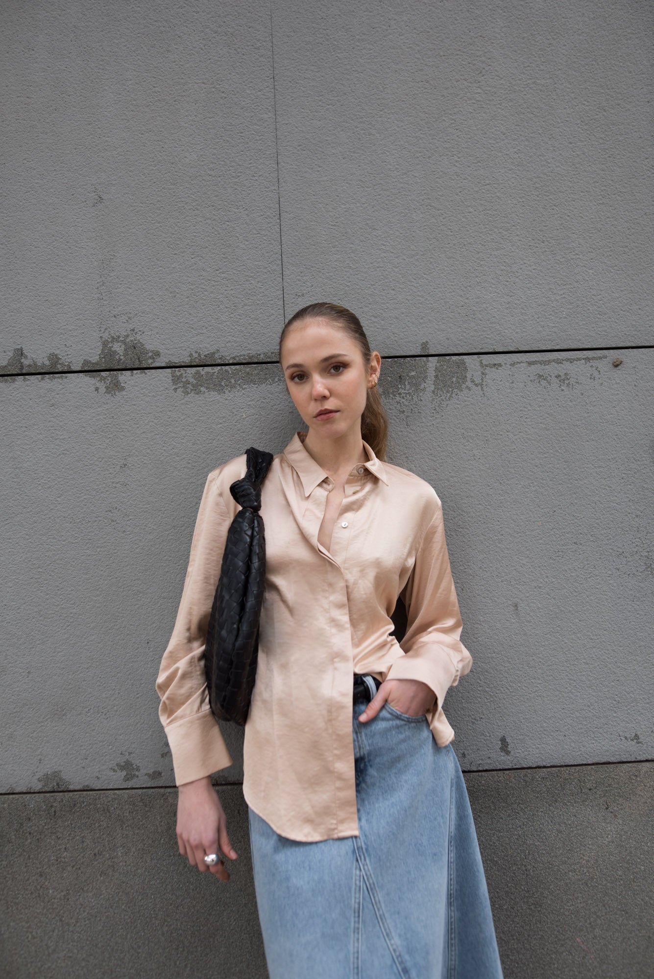Blusa Satinada con Cinturon